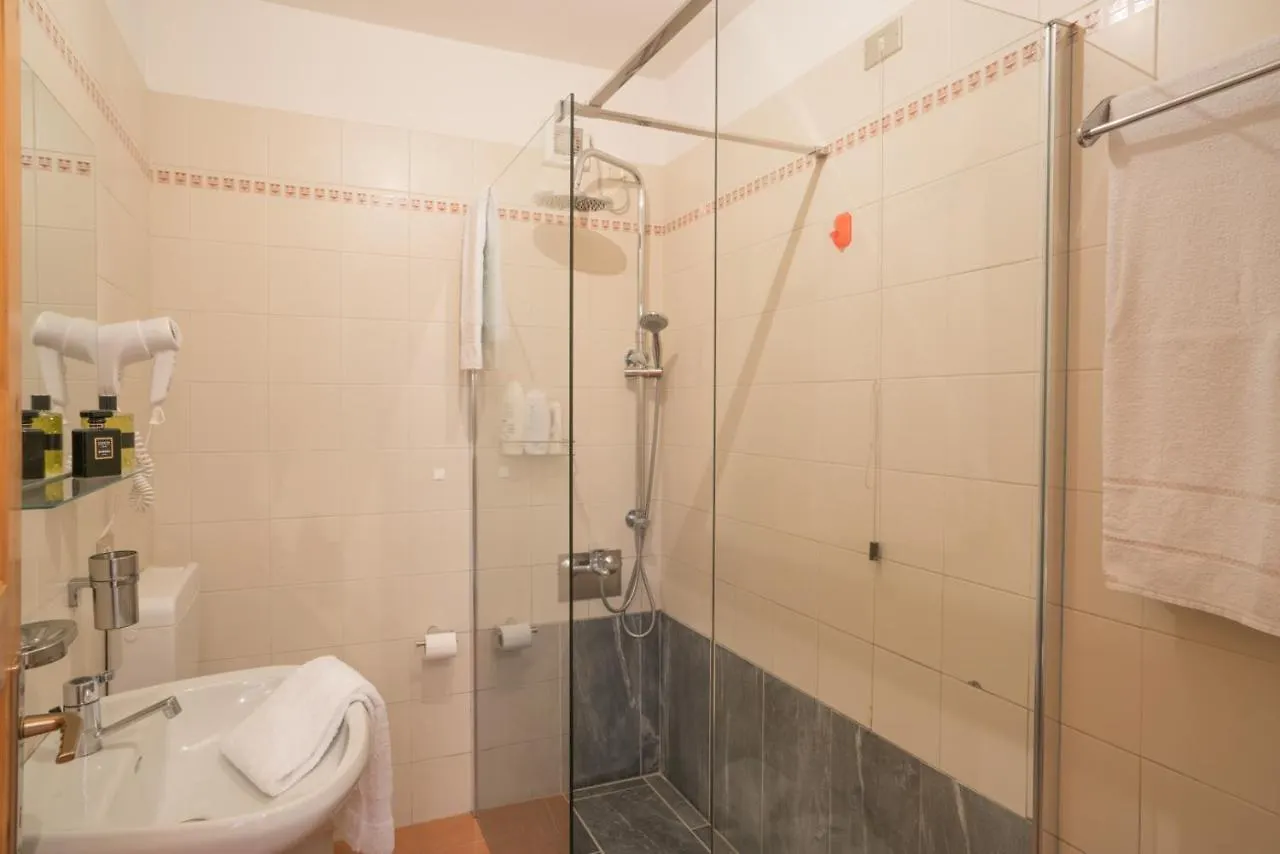 Aparthotel Residence Fior D'Alpe Premadio